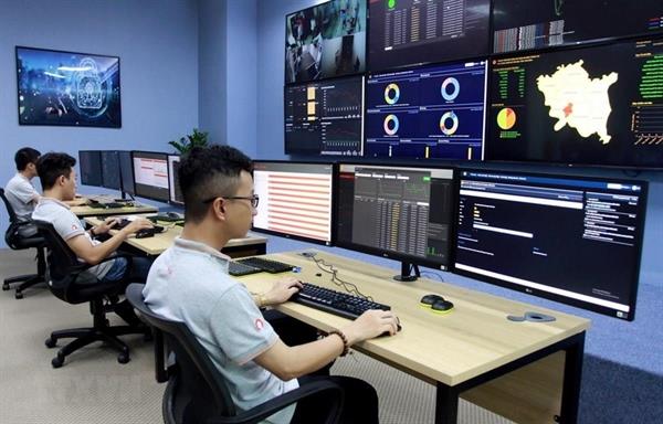 Quy định rõ trách nhiệm của từng bộ phận, cán bộ, nhân viên trong quản lý, sử dụng, bảo đảm an ninh mạng, an toàn thông tin. Quy định rõ trách nhiệm của từng bộ phận, cán bộ, nhân viên trong quản lý, sử dụng, bảo đảm an ninh mạng, an toàn thông tin.